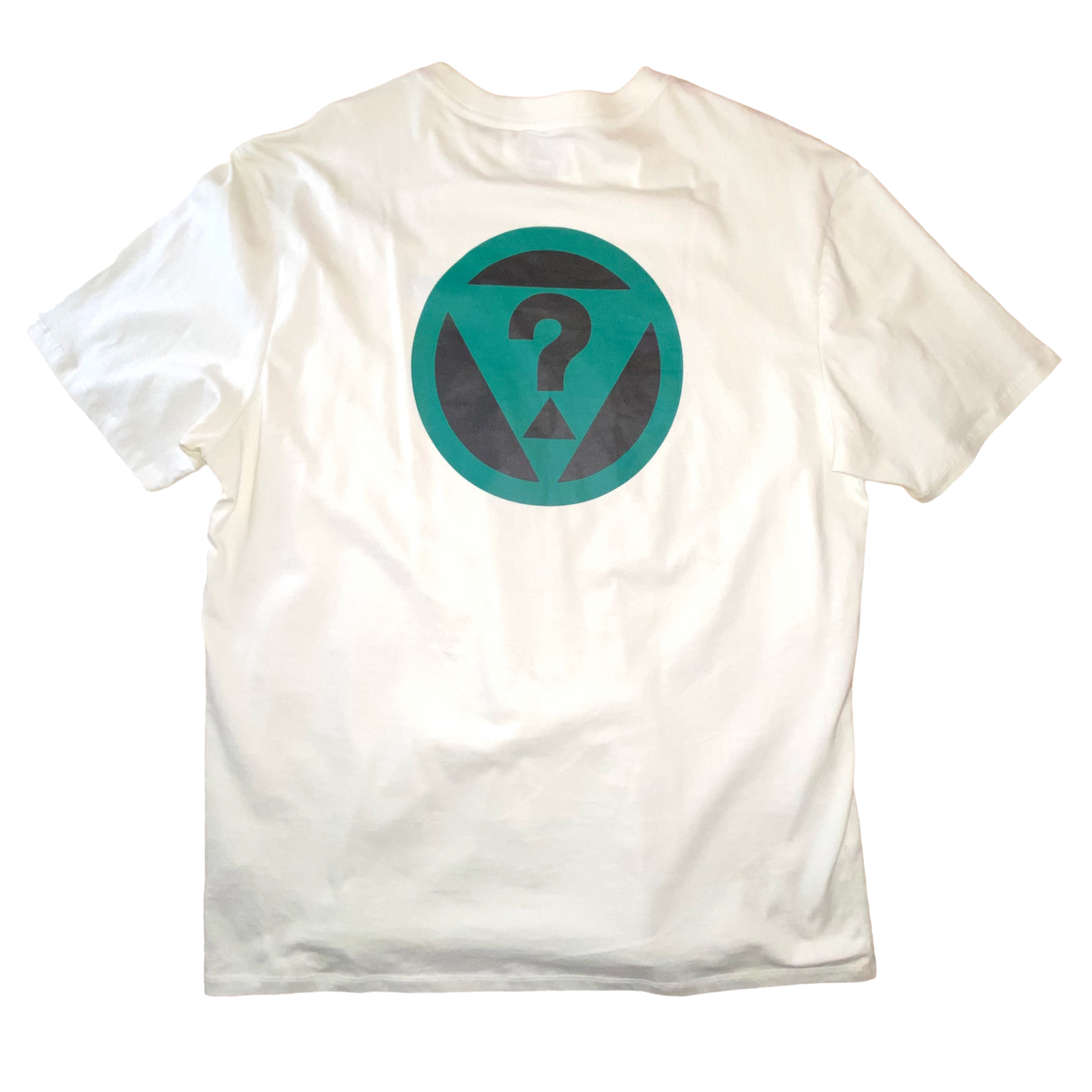 Guess Los Angeles - Guess Products Vintage Graphic T-Shirt