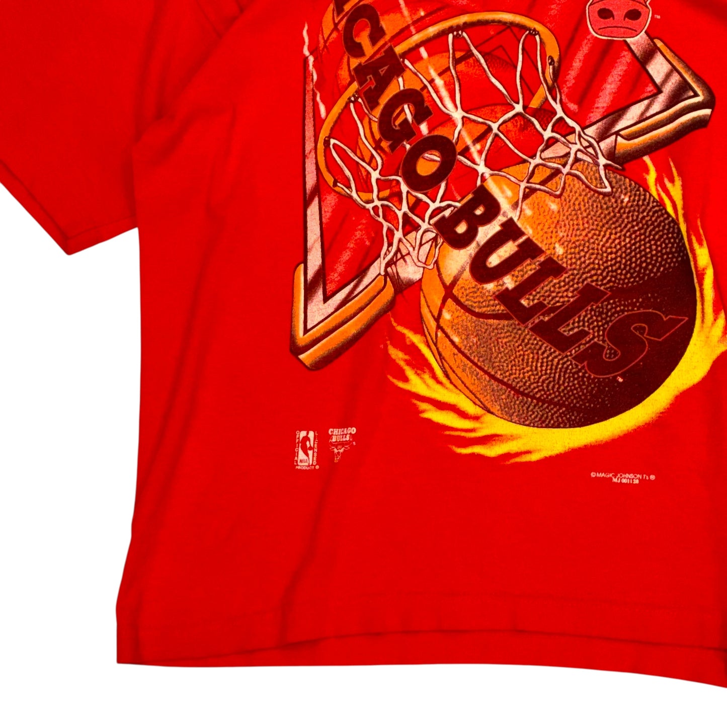 Magic Johnson T's - Chicago Bulls Red Vintage 90s T-Shirt