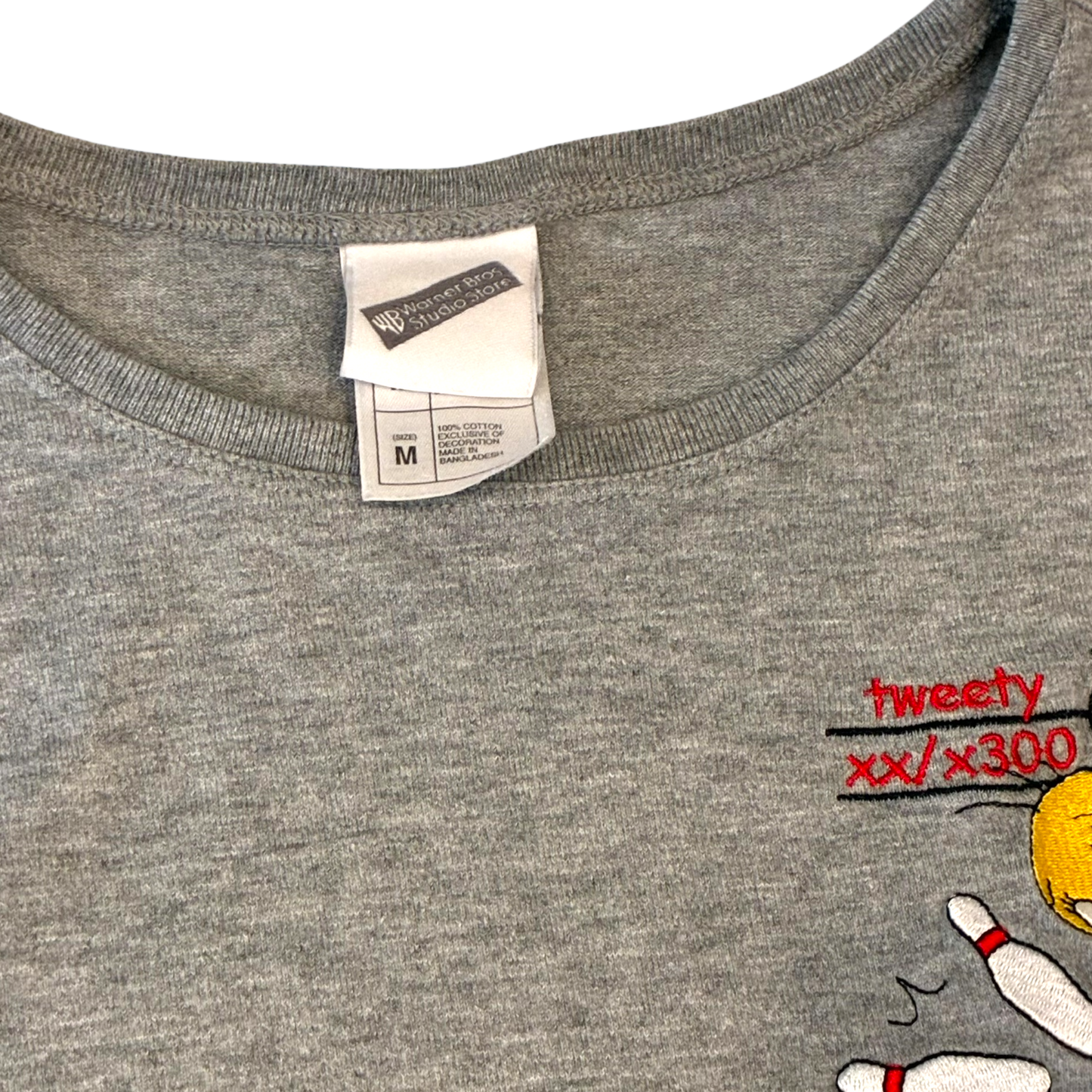 Warner Bros Studio Store - Tweety Bowling Vintage 90s Pocket T-Shirt