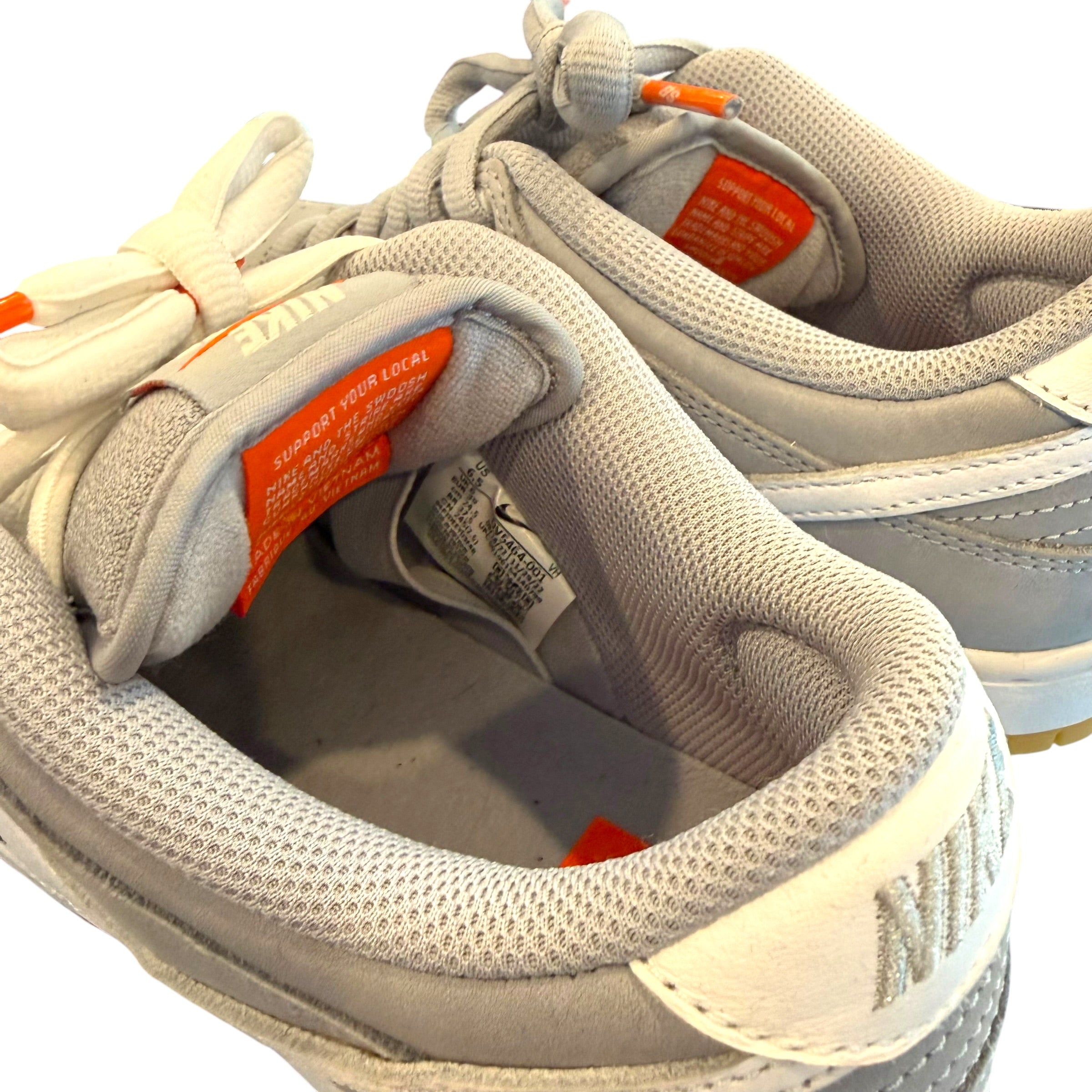 Nike - SB Dunk Low Pro ISO 6.5 Men Orange Gum Wolf Grey Sneakers