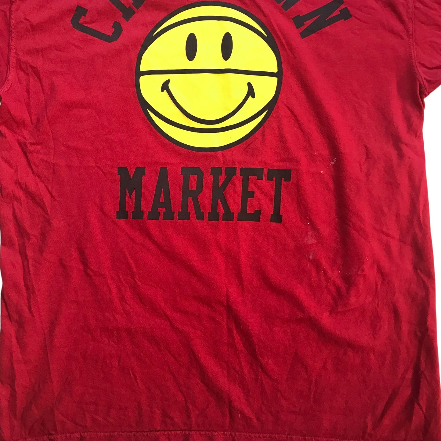 Chinatown Market - Smiley Basketball T-Shirt