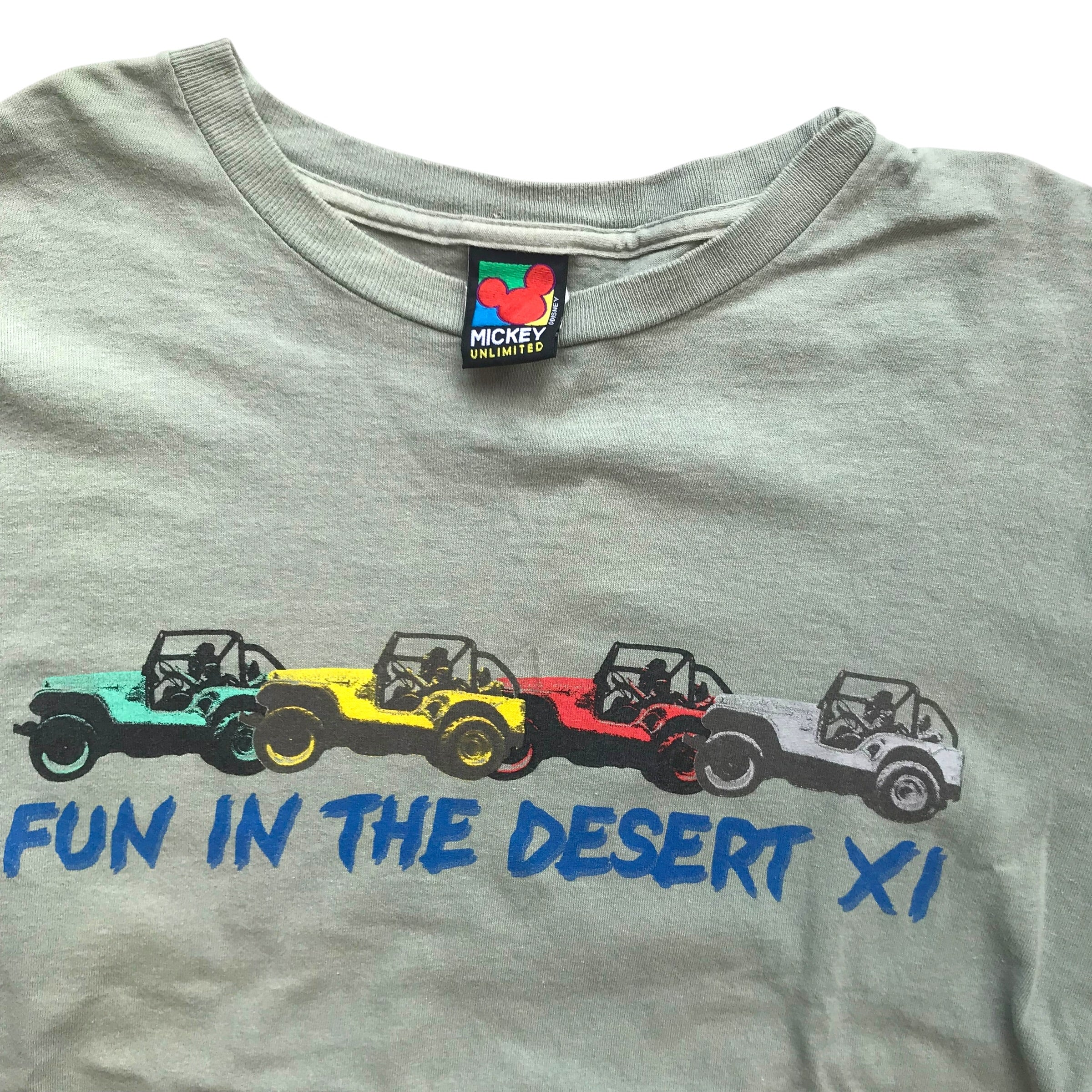 Mickey Unlimited - Fun In the Desert Jeep Vintage 90s Graphic T-Shirt