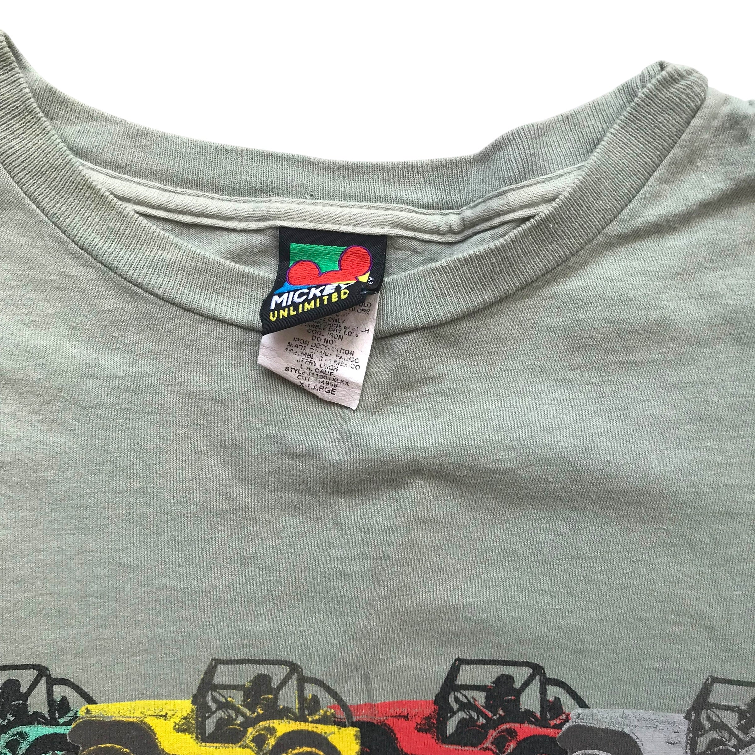 Mickey Unlimited - Fun In the Desert Jeep Vintage 90s Graphic T-Shirt