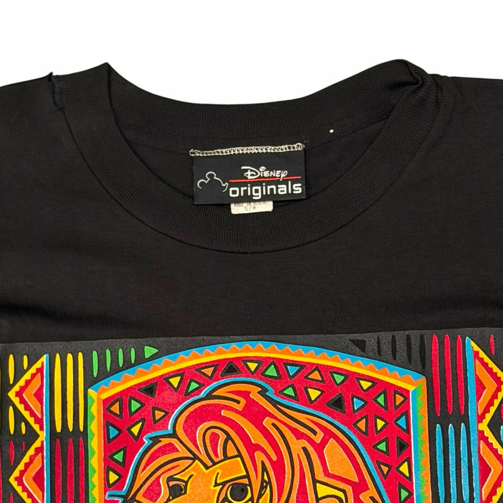 Vangsworld, Inc black Disney Originals The Lion King crewneck t-shirt with a vibrant Simba graphic and geometric print.